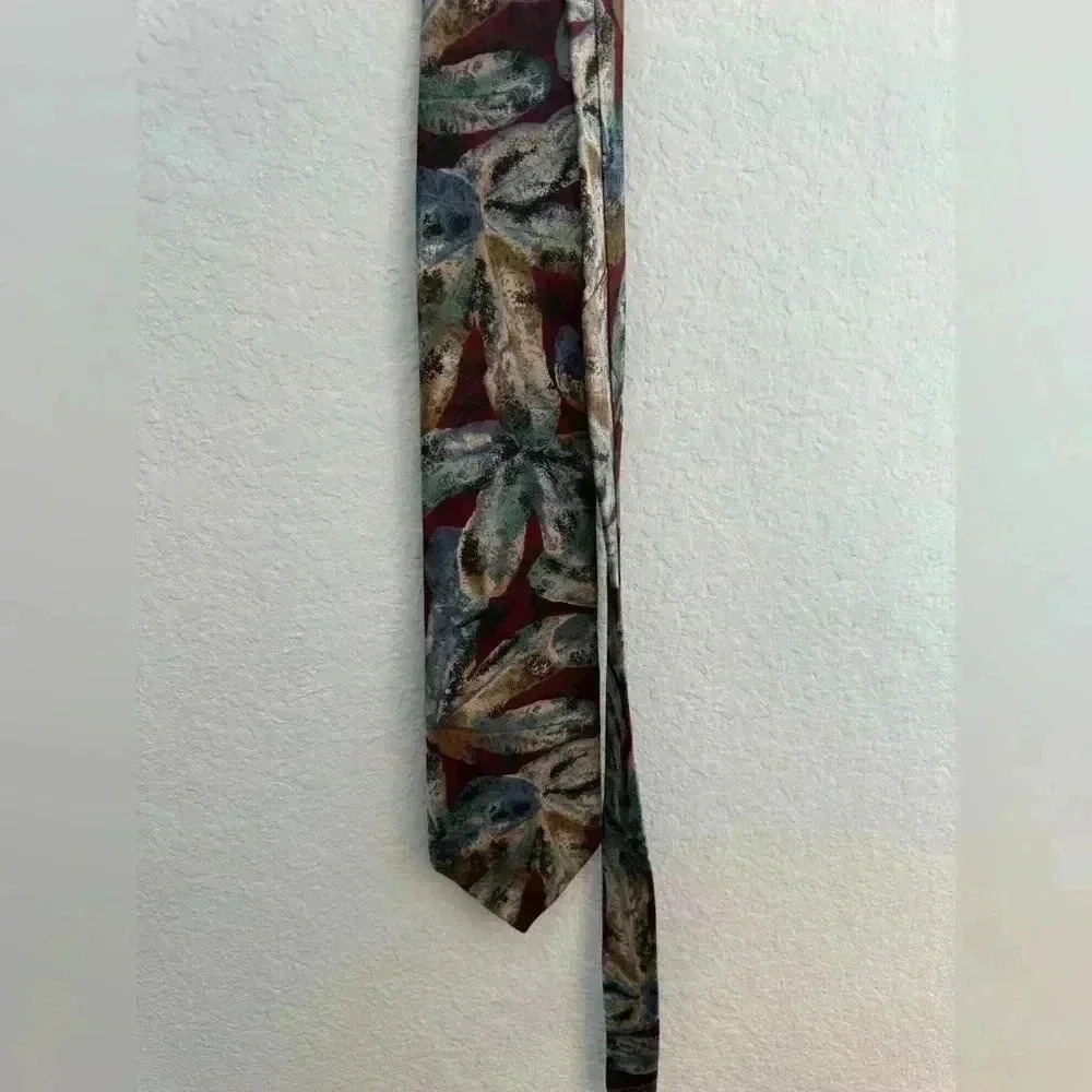 Vintage Christian Dior Monsieur Mens Silk Tie Abstract Pattern Geometric Red